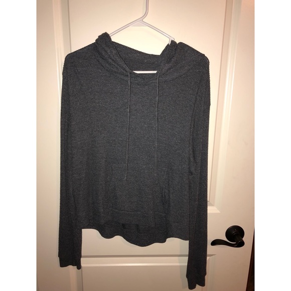 Brandy Melville Sweaters - brandy melville sweater